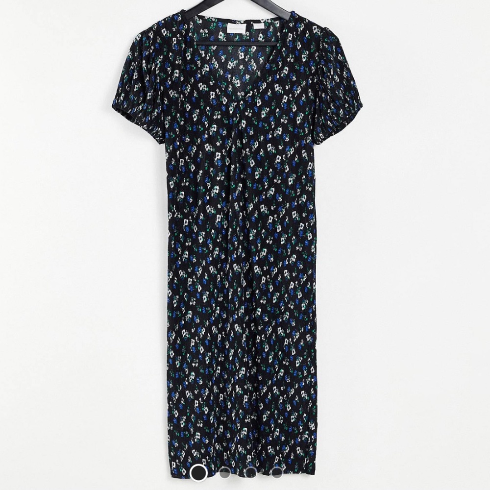 NWT! Mama Licious MATERNITY puff sleeve mini black floral dress Small work